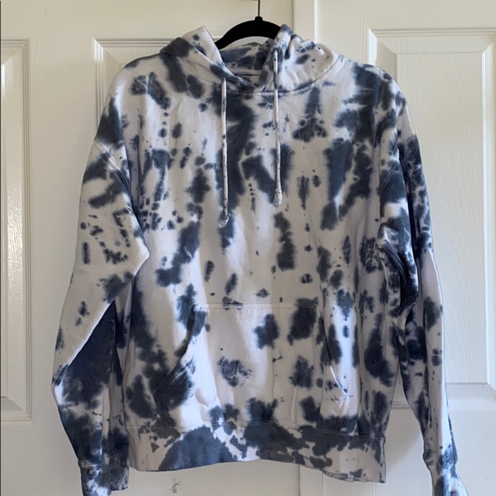 NWOT UO Grey Blue Tie Dye Oversized Sweater Hoodie